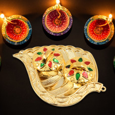 Leaf Shape Special Puja Thali (1 Pc / Mix Design)